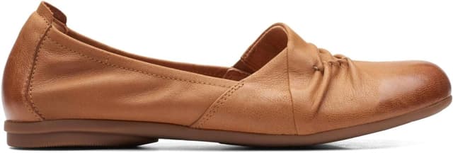 Rena Way Ballet Flat Shoes In Tan
