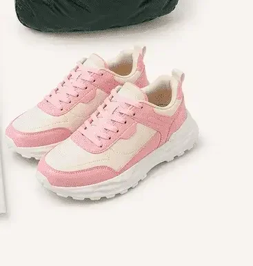 Low Top Versatile Casual Sneakers